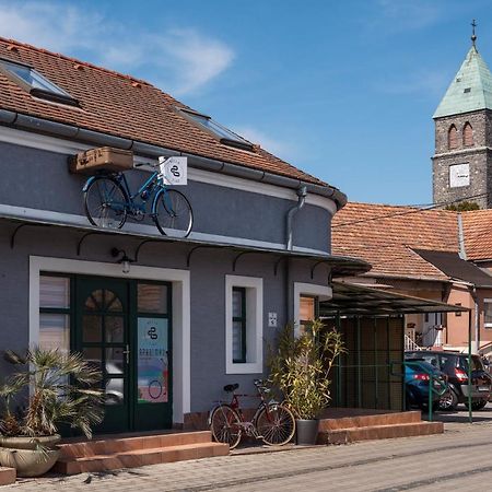 Ferienwohnung Bella Ciao Badacsonytomaj Exterior foto